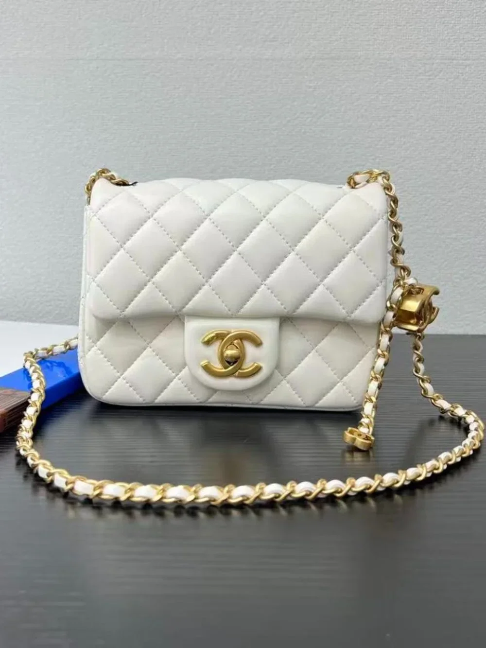 Classic Chanel Bag: A Stylish and Versatile Choice for Elegance